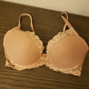 32DD Natori Feathers Bra